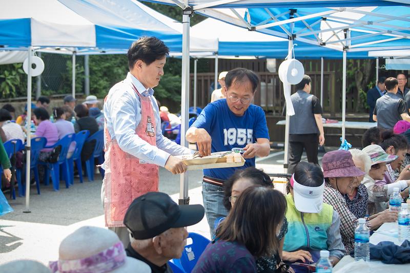 Young-7870.jpg 이미지