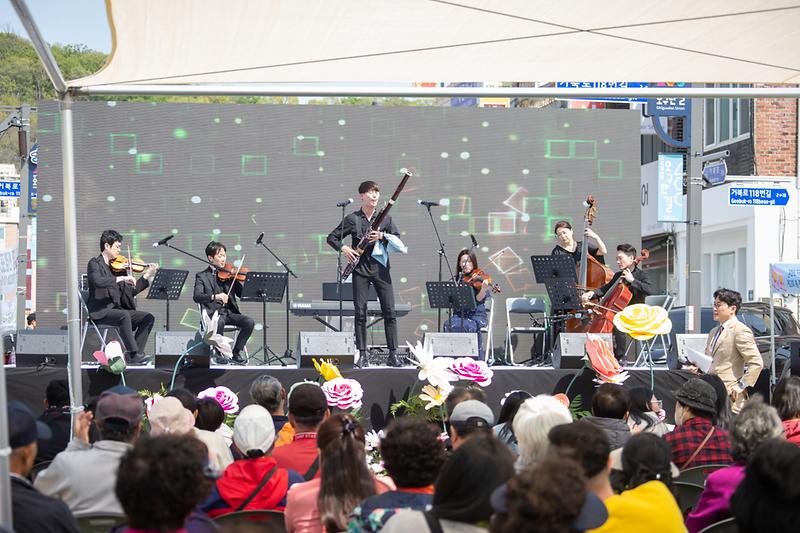 Young-7996.jpg 이미지