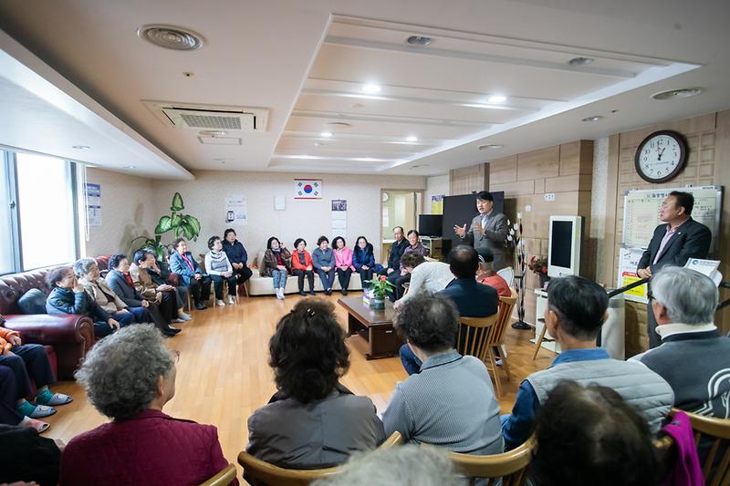 Young-8139.jpg 이미지