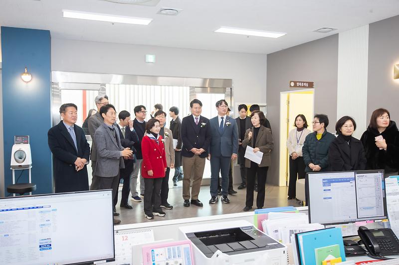 Young-8160.jpg 이미지