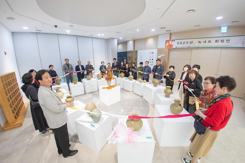 Young-8182.jpg 이미지