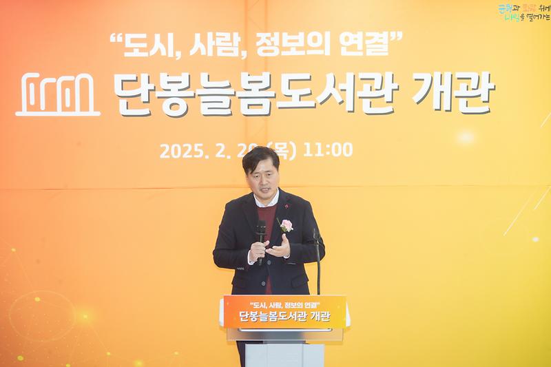 Young-8500.jpg 이미지