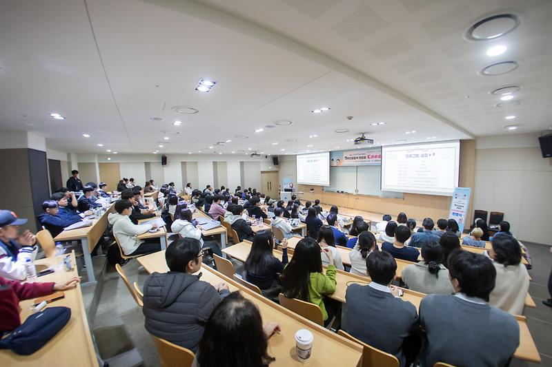 Young-8861.jpg 이미지