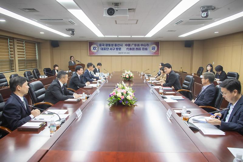 Young-8977.jpg 이미지