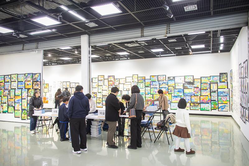 Young-9180.jpg 이미지