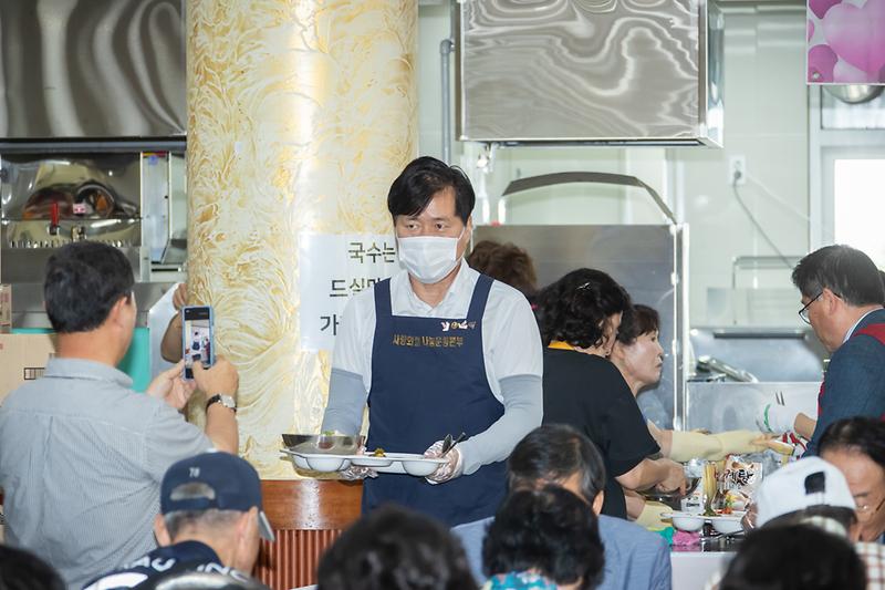 Young-9541.jpg 이미지