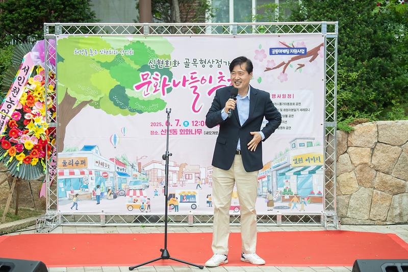 Young-9808.jpg 이미지