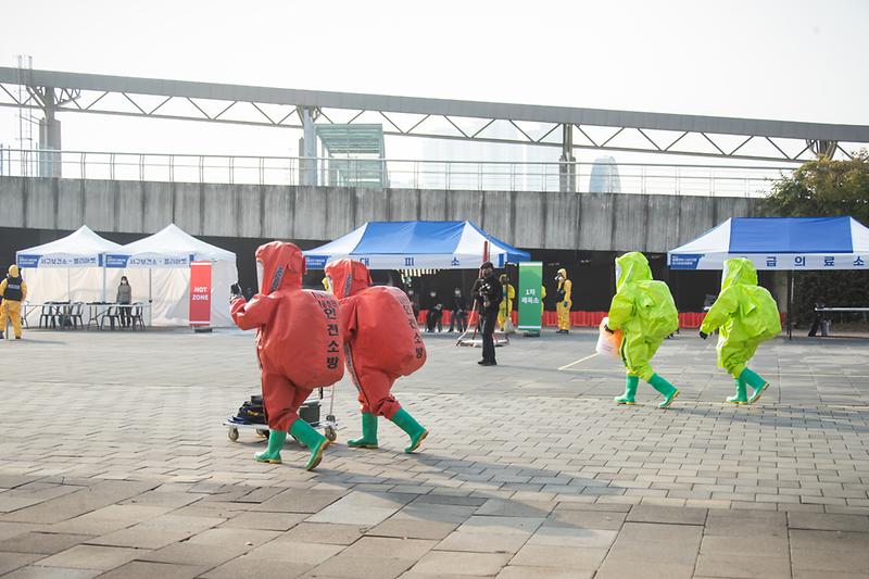 Young-9887.jpg 이미지