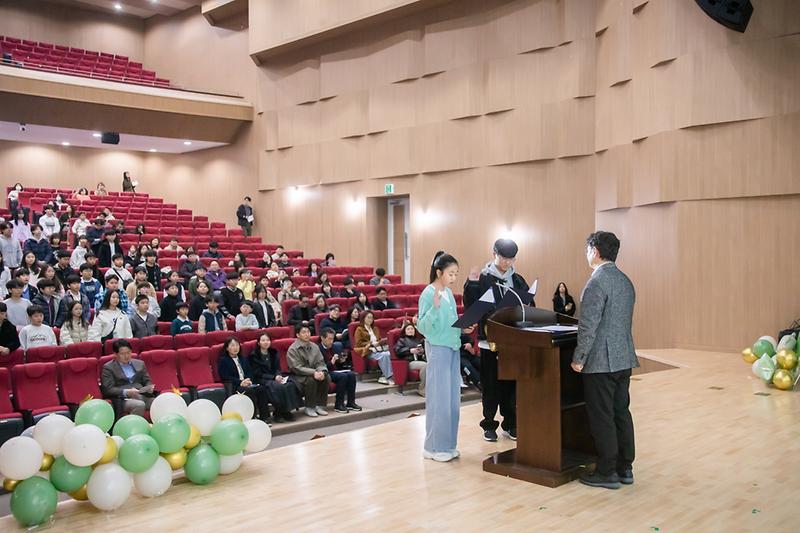 Young-0340.jpg 이미지