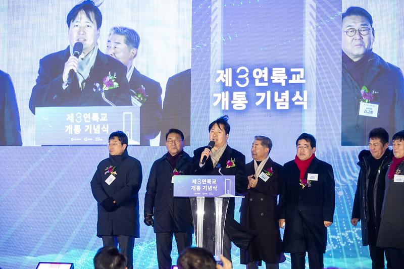 Young-1622.jpg 이미지