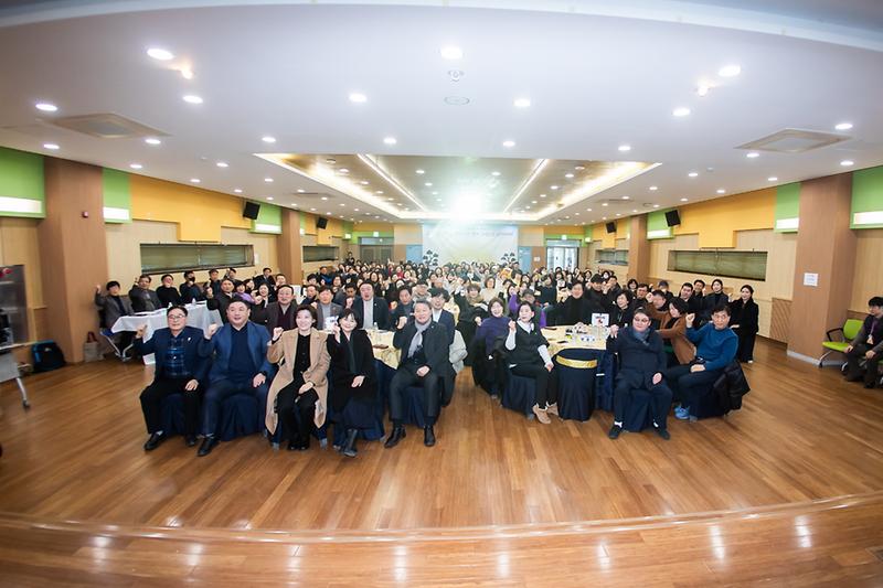 Young-2605.jpg 이미지