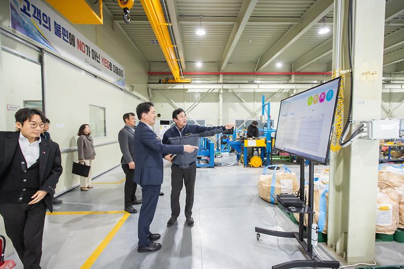 Young-5556.jpg 이미지