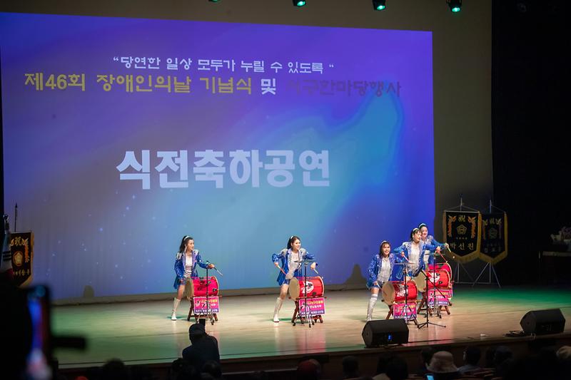 young_8247.jpg 이미지