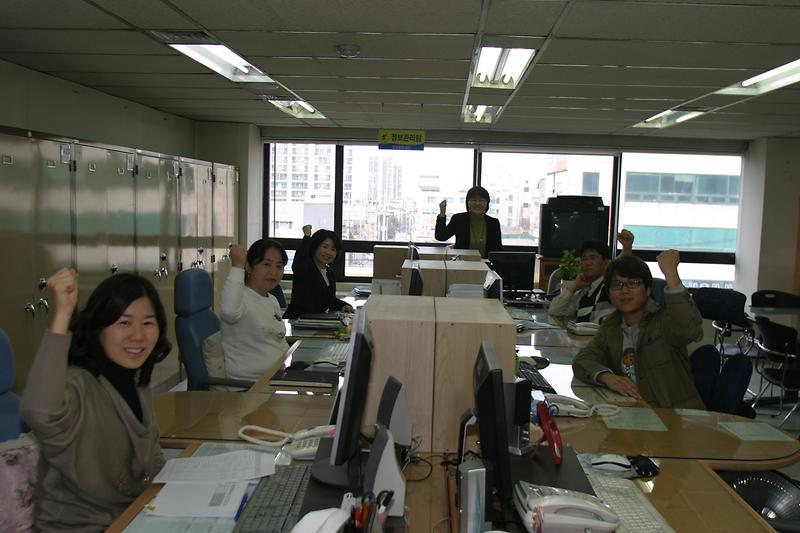 정보관리팀_2.jpg 이미지