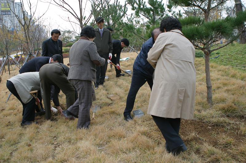 푸른서구 내나무 갖기.JPG 이미지