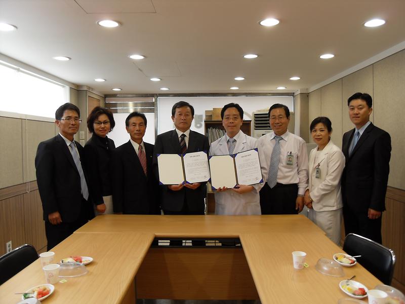 가정1동_인천참사랑병원 메세나 협약식.JPG 이미지