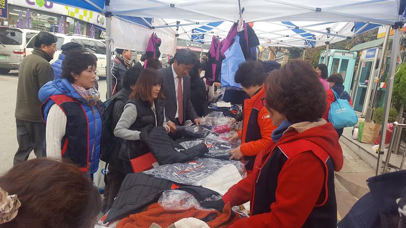 가좌2동_통장자율회_바자회_1.jpg 이미지