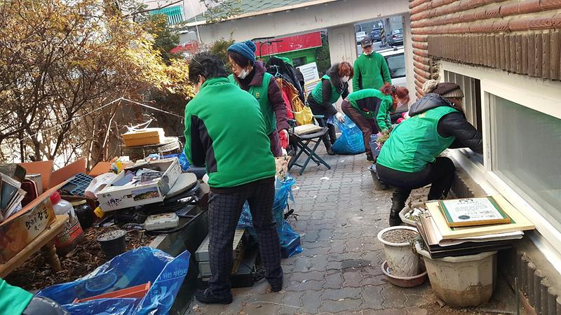 크라우드_펀딩_연계_사랑의_집수리_실시_3.jpg 이미지