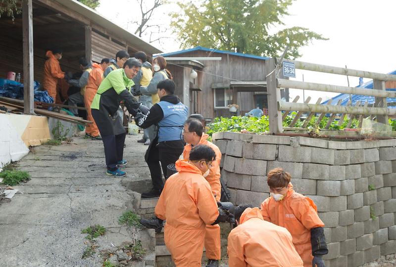 1_인천_발전4사_연탄_나눔_봉사활동_전개_(2).jpg 이미지