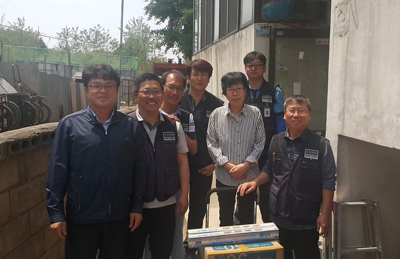 한국전기안전공사_인천서부지사,_위기가정에_그린홈_서비스_실시!.jpg 이미지