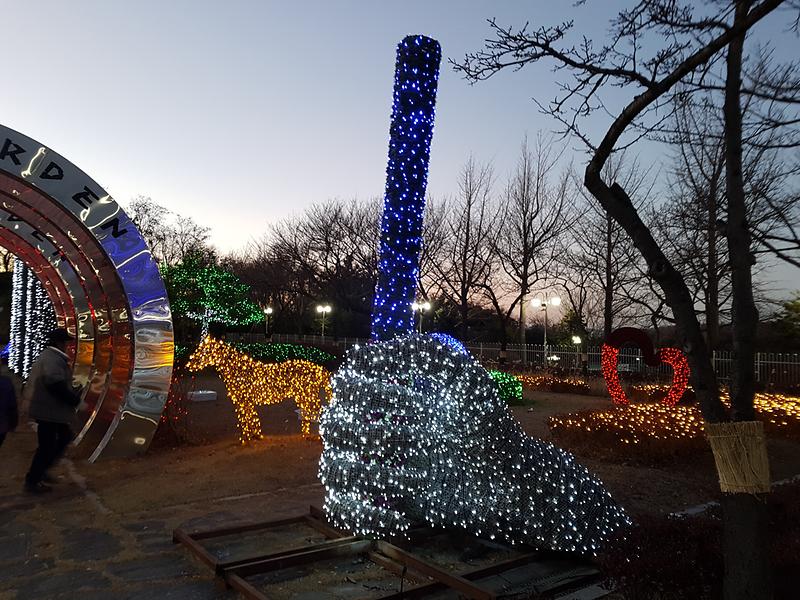 장미공원_은하수_빛축제_개장(2).jpg 이미지