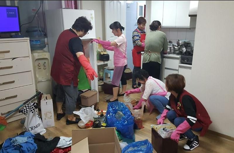 연희동_복지소외계층에_희망의_주거환경_개선_실시.jpg 이미지