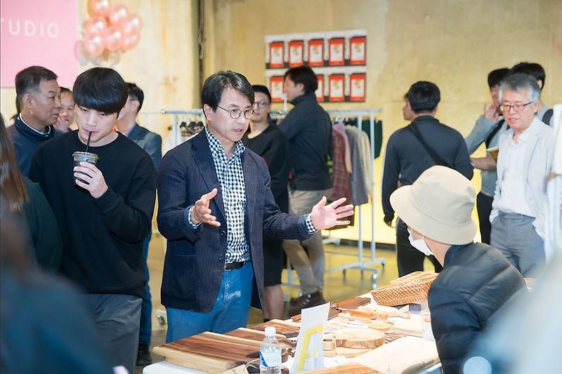 1서구_가좌동_,_공단에_가려졌던_‘300년_역사_기행’_성공적_시작_(3).jpg 이미지