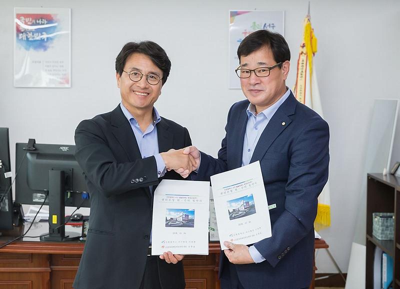 2서구,_발달장애인_평생교육센터_위수탁_협약체결.jpg 이미지