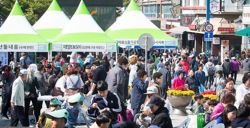 2서구,_제16회_맛자랑멋자랑__제과제빵_페스티벌_성공_개최_(2).jpg 이미지