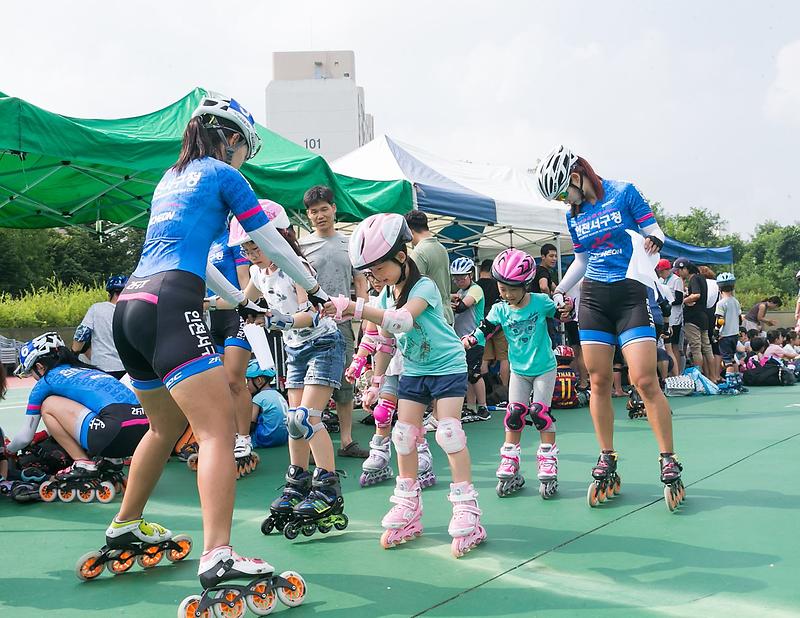 2서구,_유·청소년_방학특강_롤러_교실_개강식2.jpg 이미지