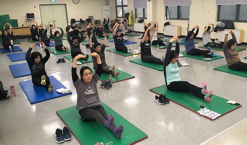 4서구보건소,_뱃살_쏘옥~건강up교실_수료식_(2).jpg 이미지