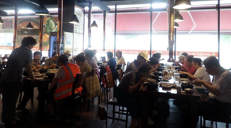 6서구_석남1동,_어르신_외식지원사업_‘식사마실’_추진.jpg 이미지