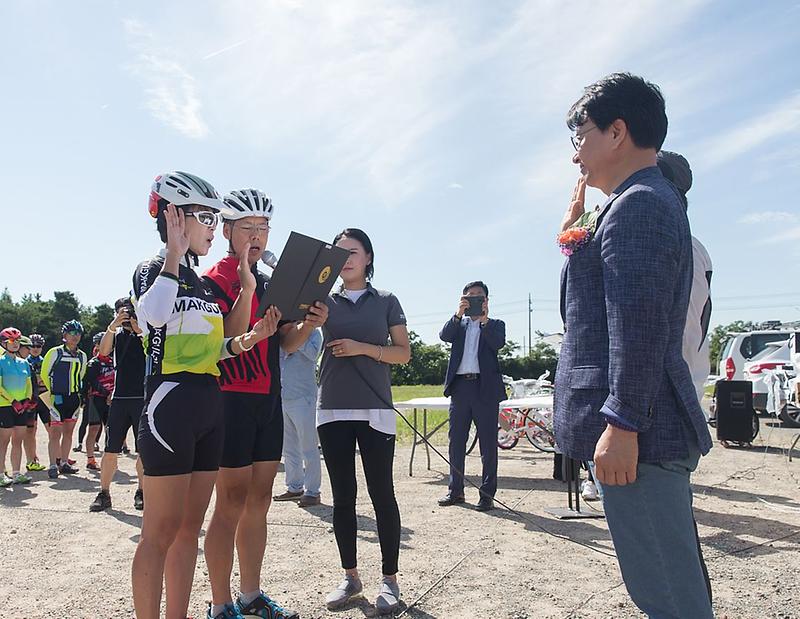 9제7회_인천광역시_서구청장배_자전거대회_개최_(2).jpg 이미지