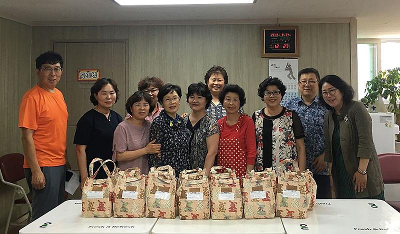 9서구_불로대곡동,_사랑_한_그릇_정성_한_그릇_밑반찬_나눔_봉사_실시.jpg 이미지