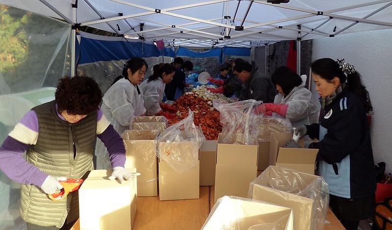 9석남1동_자유총연맹,_사랑의_김장행사_(1).jpg 이미지