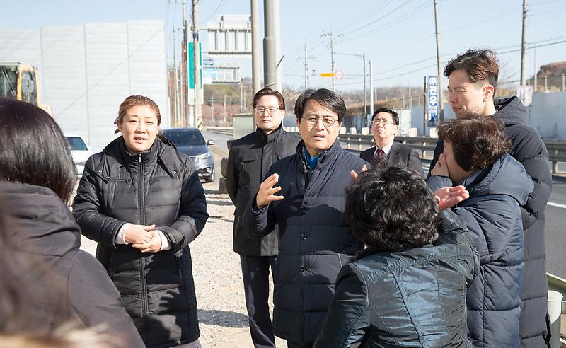 1서구,_‘현장_구청장실’_주민_큰_관심_받아_(2).jpg 이미지