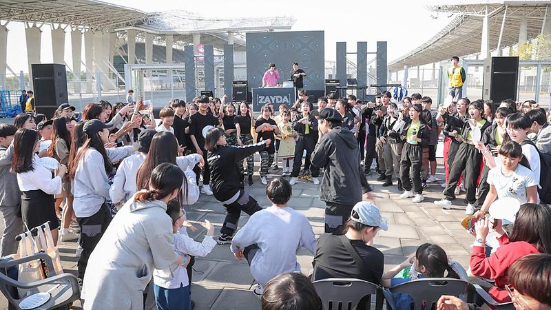 1서구,_‘제2회_아동이_주인공인_행복한_축제’_큰_호응2.jpg 이미지