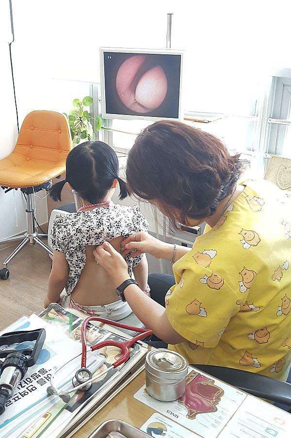 2서구드림스타트,_면역력_키우는_‘동병하치(冬病夏治)’_실시.jpg 이미지