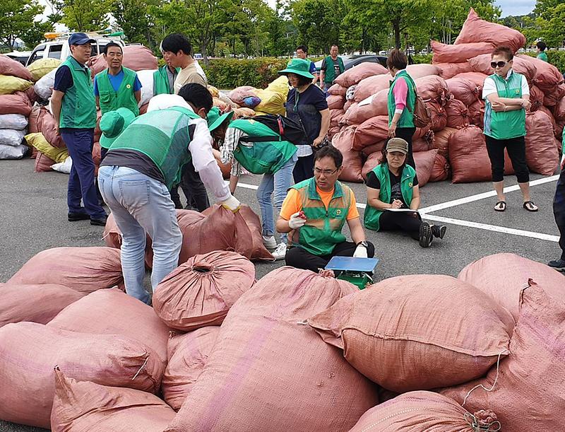 3서구,_깨끗한_미래_‘3R_자원_모으기_경진대회’_개최.jpg 이미지