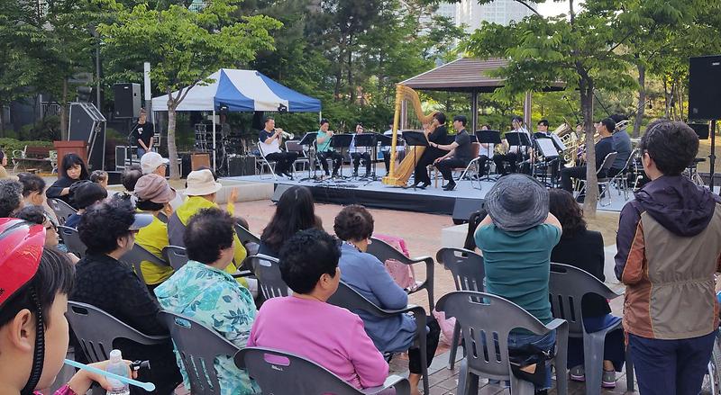 4서구,_‘찾아가는_작은_음악회’_개최.jpg 이미지