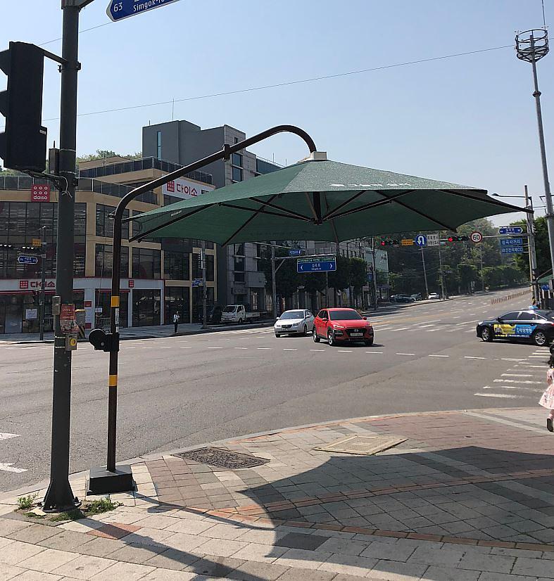 4서구,_폭염쉼터_그늘막_확대_설치_완료.jpg 이미지