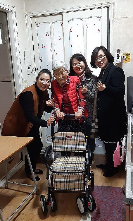4석남3동,_어르신_보행보조차_지원_사업_전개.jpg 이미지