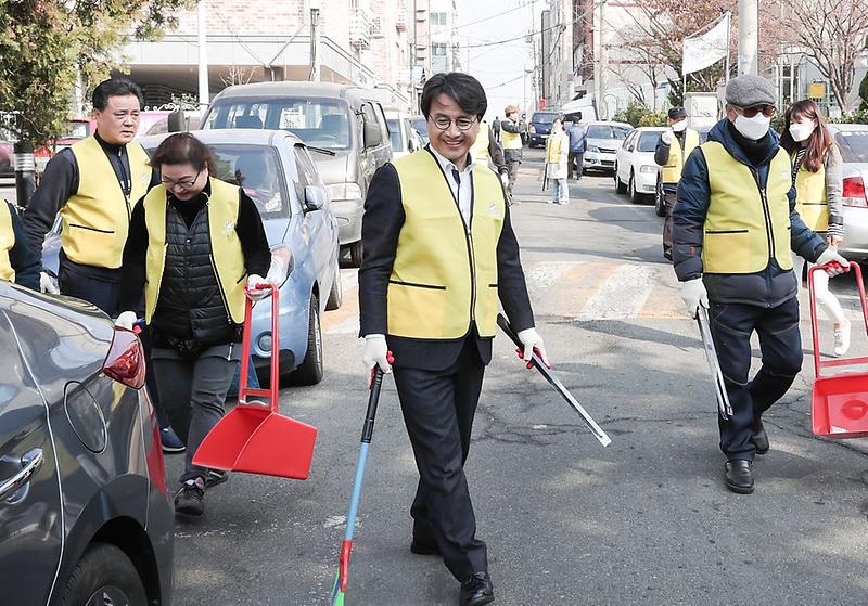 5서구보훈단체,_‘Clean_up_캠페인’_진행_(2).jpg 이미지