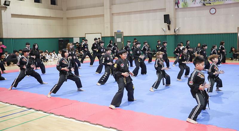 6제13회_‘인천_서구청장기_합기도대회’_성료_(2).jpg 이미지