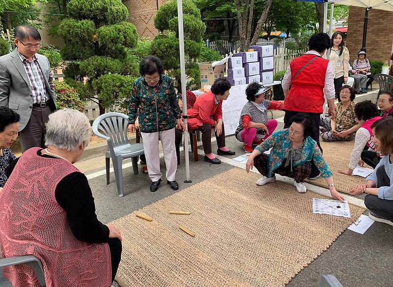 6서구노인복지관,_경로당_마을잔치_개최.jpg 이미지