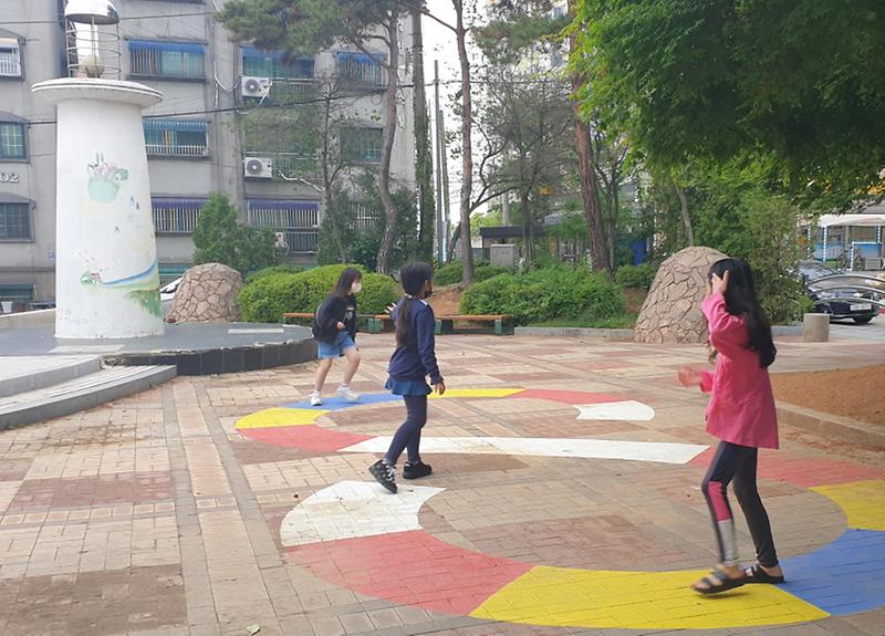 1주민이_만들면_다르다!…서구,_주민참여_공원정비_완료__3대평공원_전래놀잇길.jpg 이미지