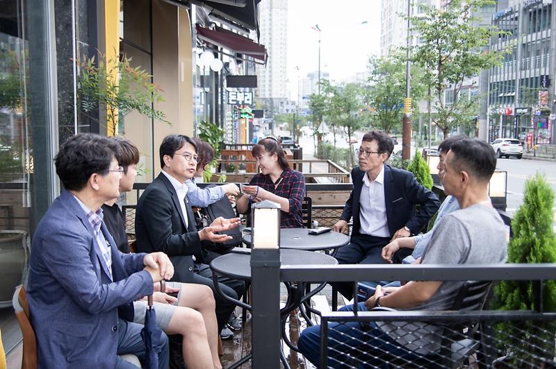 1서구,_식품접객업_옥외영업_현장의_목소리_듣다_3.jpg 이미지