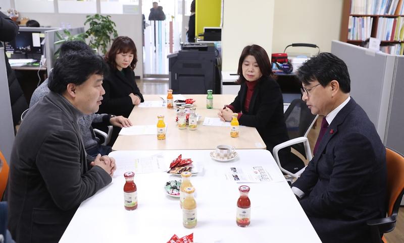 2이재현_서구청장_“서로_나눌수록_따뜻함_커져”2.jpg 이미지