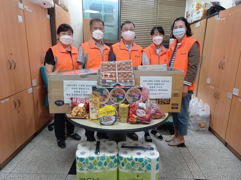 10검단동_지역사회보장협의체,_‘우리집_냉장고를_부탁해’_.jpg 이미지