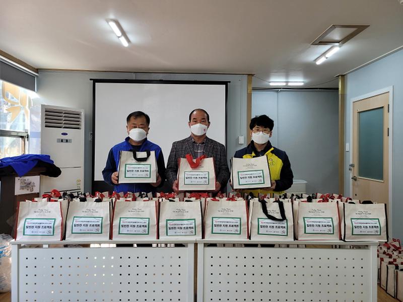 11서구자원봉사센터,_한전KPS(주)와_함께하는_밑반찬_지원__(1).jpg 이미지